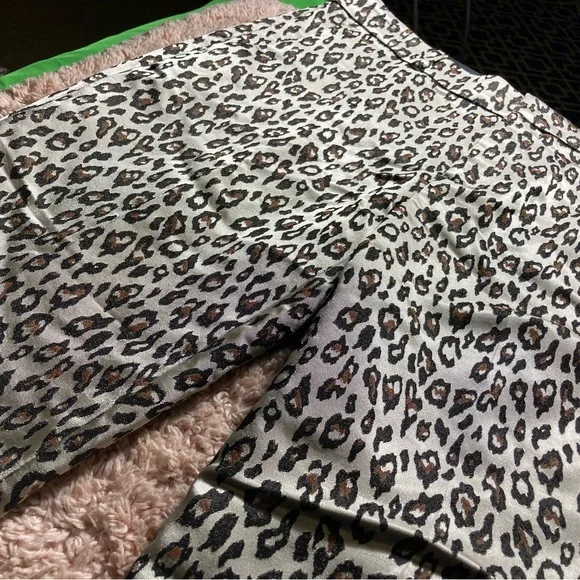 Banana Republic Avery size 6 Leopard / Cheetah Print Pants - Picture 6 of 7